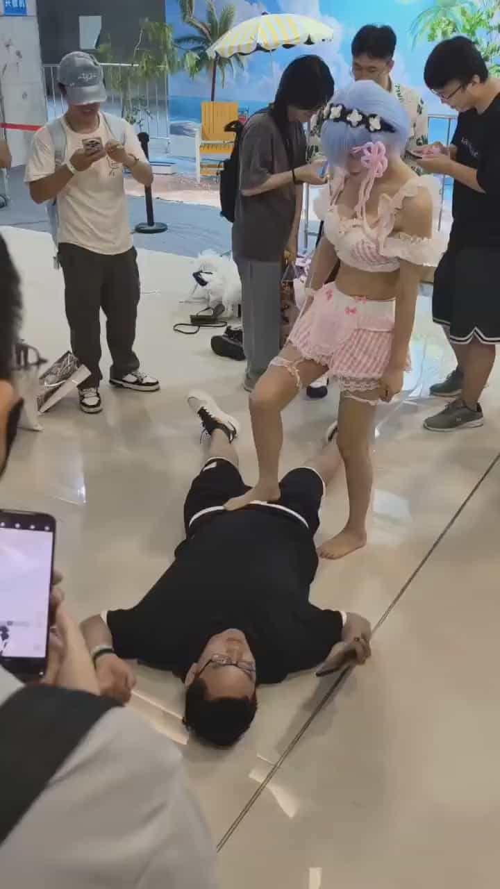 cosplay cover
